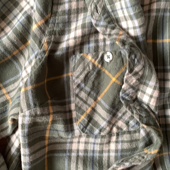 Green Plaid Long-sleeve T - Picture 8 of 13